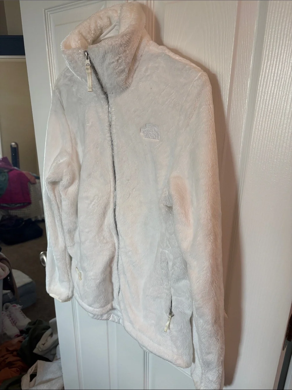 The North Face Plush Fleece Full-Zip Jacket in White/Cream - Picture 2 of 6
